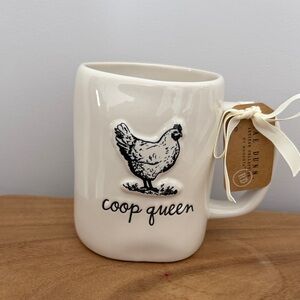 NWT Rae Dunn Coop Queen Mug
